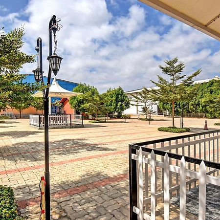 Hotel Rashi Comforts By Coastal Dine Dobbaspet Exterior foto