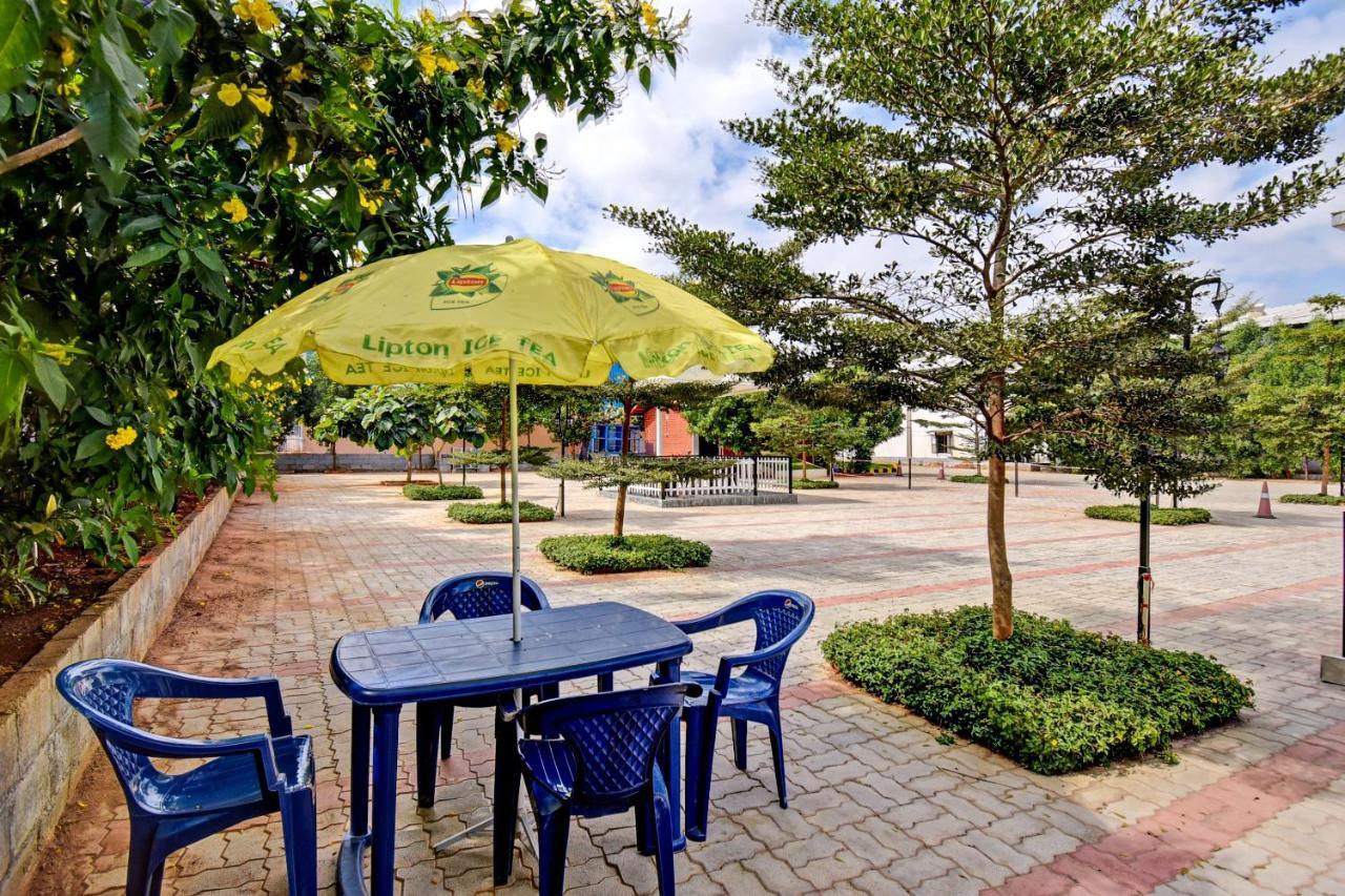 Hotel Rashi Comforts By Coastal Dine Dobbaspet Exterior foto