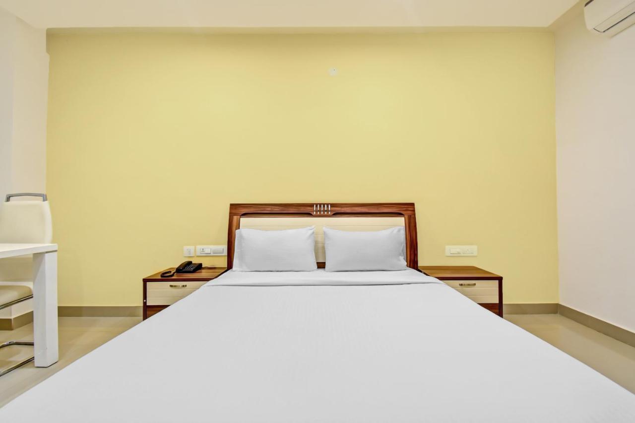 Hotel Rashi Comforts By Coastal Dine Dobbaspet Exterior foto
